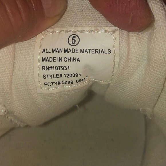 Justice Girl’s Sneakers Leather Size 5 - Picture 9 of 9